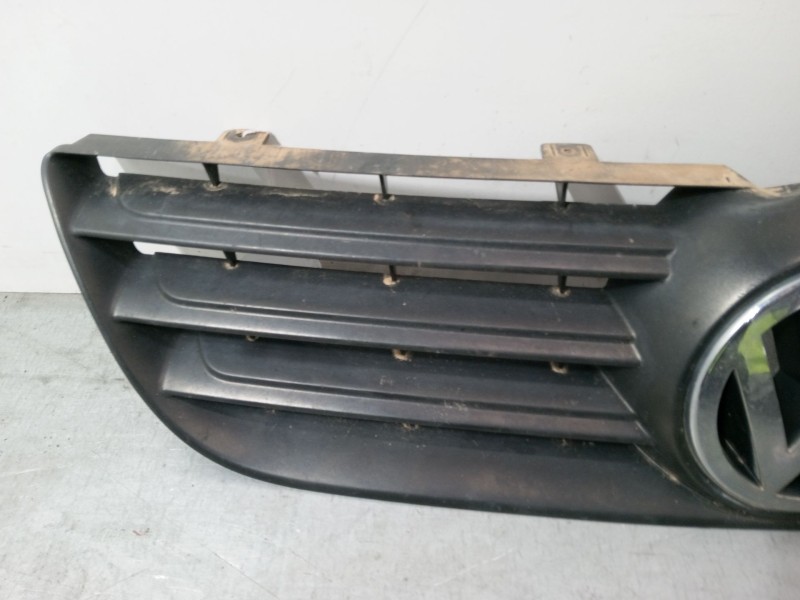 Recambio de rejillas capo para volkswagen polo iv (9n_, 9a_) 1.4 16v referencia OEM IAM   