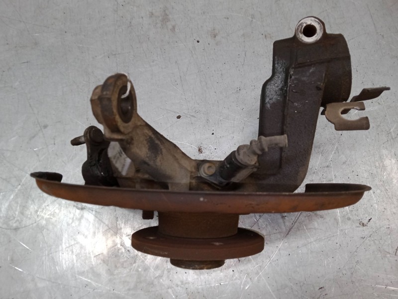 Recambio de mangueta delantera derecha para volkswagen golf plus v (5m1, 521) 1.9 tdi referencia OEM IAM   