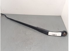 Recambio de brazo limpia delantero izquierdo para kia carens iv 1.7 crdi referencia OEM IAM   