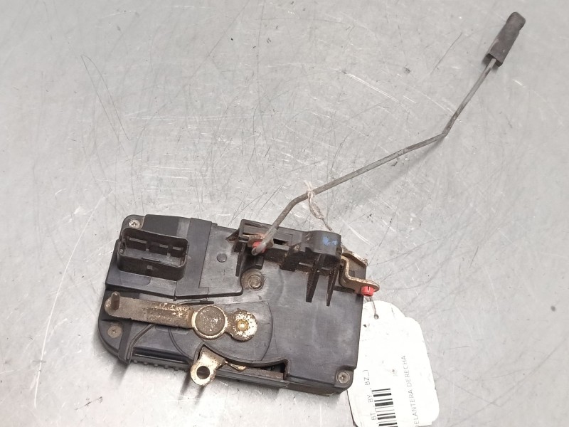 Recambio de cerradura puerta delantera derecha para citroën jumpy i furgoneta (bs_, bt_, by_, bz_) 2.0 hdi 95 referencia OEM IAM