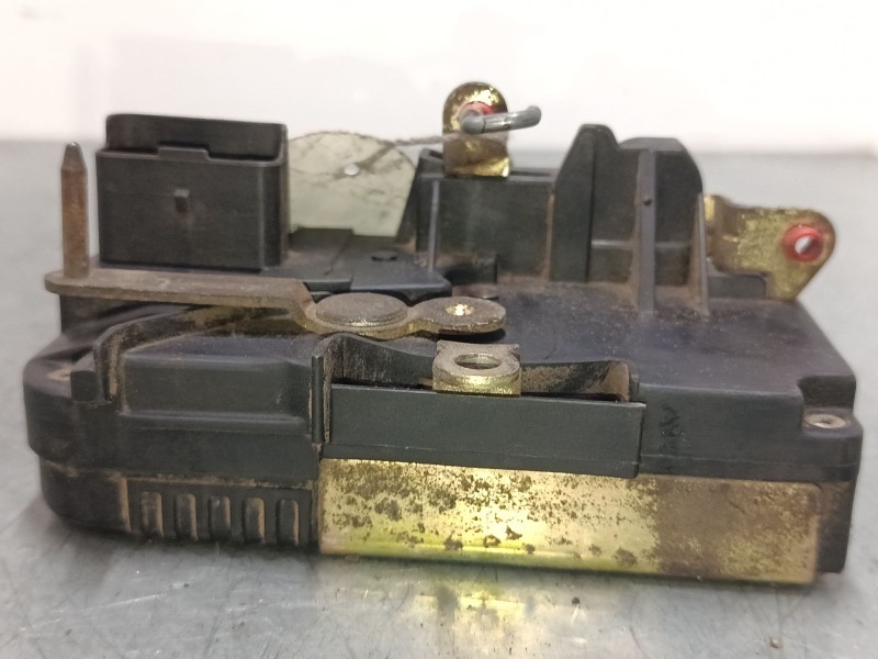 Recambio de cerradura puerta delantera derecha para citroën jumpy i furgoneta (bs_, bt_, by_, bz_) 2.0 hdi 95 referencia OEM IAM