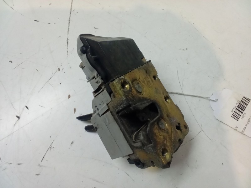 Recambio de cerradura puerta delantera derecha para citroën xsara (n1) 1.9 td referencia OEM IAM   