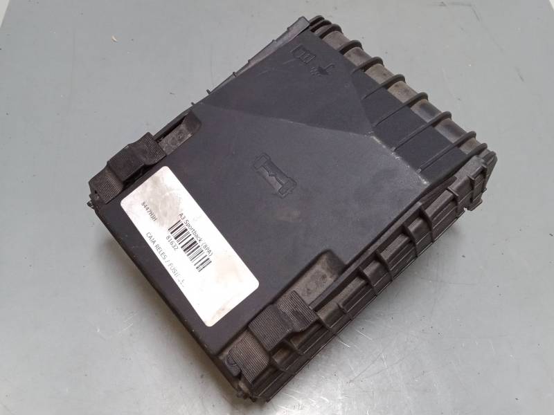 CAJA RELES / FUSIBLES 1K0937125A 