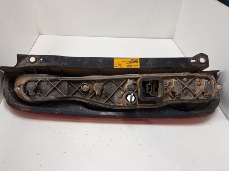 Recambio de piloto trasero derecho para fiat doblo monospace (119_, 223_) 1.9 jtd referencia OEM IAM 20110383  