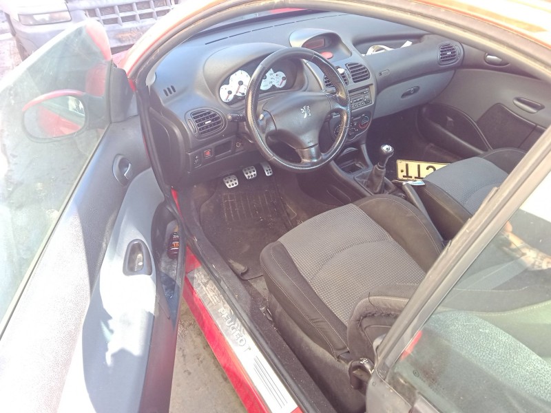 peugeot 206 cc (2d) del año 2004