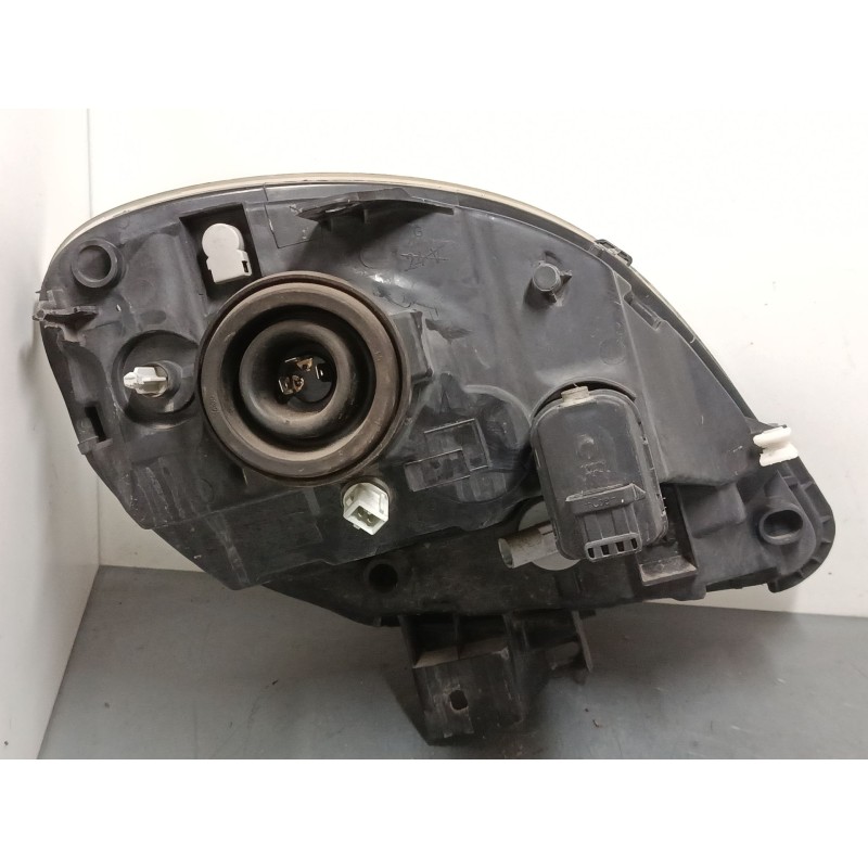 Recambio de faro izquierdo para renault kangoo express (fc0/1_) 1.2 16v (fc05, fc0w, fc1d, fc1p, fc1k, fc0t) referencia OEM IAM 