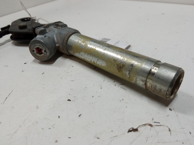 Recambio de anclaje cinturon delantero derecho para peugeot partner monospace (5_, g_) 1.6 hdi 90 referencia OEM IAM   