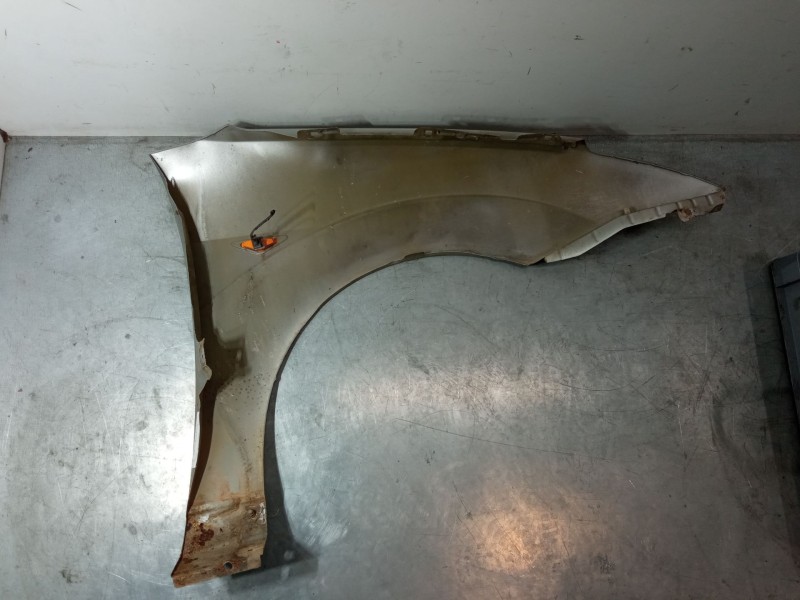 Recambio de aleta delantera izquierda para ford focus i (daw, dbw) 1.8 16v referencia OEM IAM   