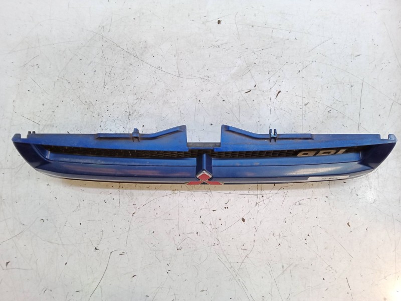 Recambio de rejillas capo para mitsubishi montero io i (h6_w, h7_w) 1.8 (h76w, h66w) referencia OEM IAM   