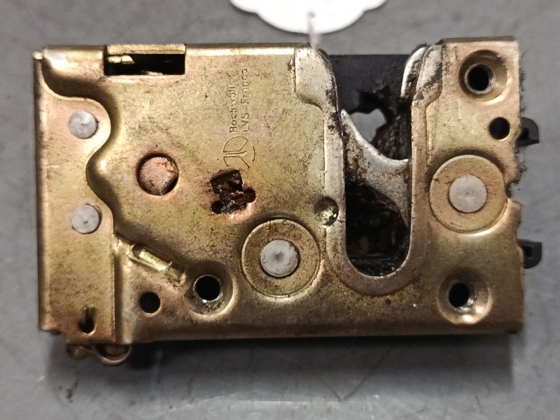 Recambio de cerradura puerta trasera derecha para peugeot expert (224_) 2.0 hdi referencia OEM IAM   