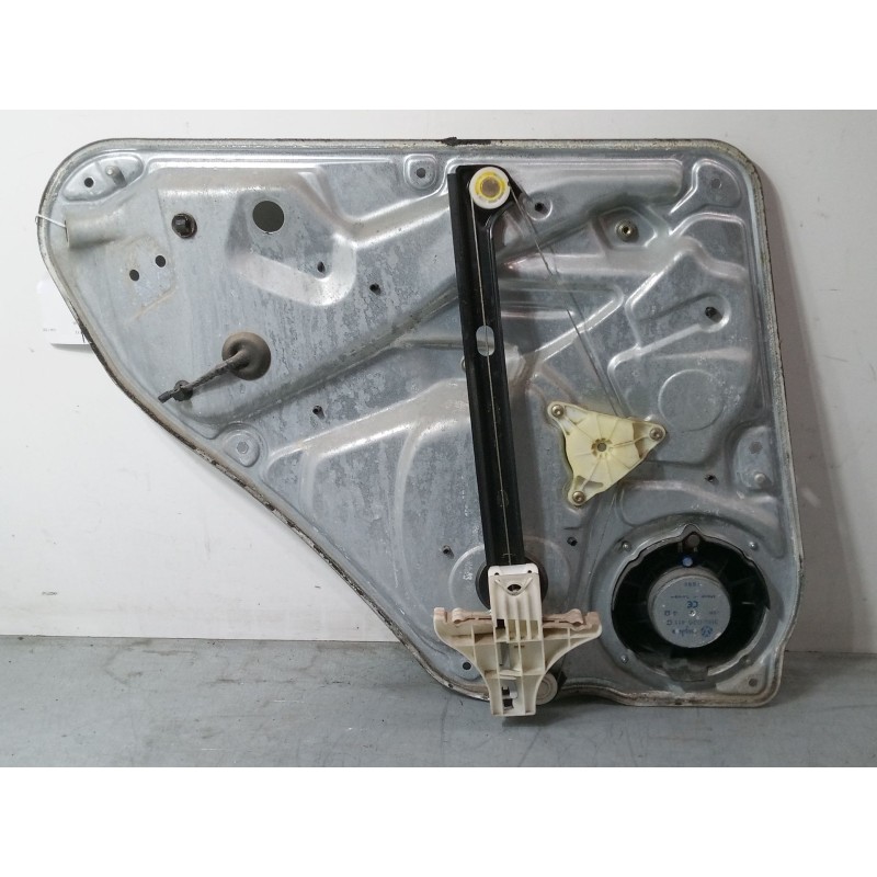 Recambio de elevalunas electrico trasero derecho para volkswagen passat b3/b4 (3a2, 35i) 1.9 tdi referencia OEM IAM 3B5839752AF 
