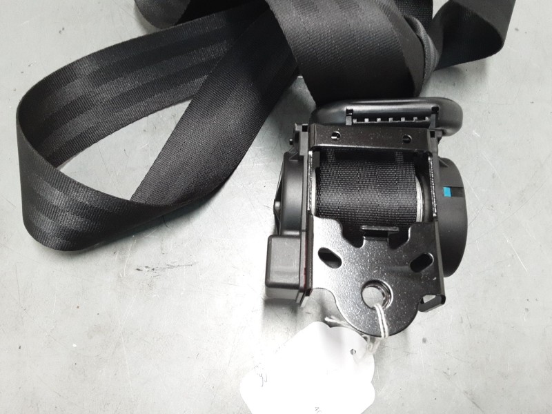 Recambio de cinturon seguridad trasero central para mg zs suv (azs1) 1.0 t-gdi referencia OEM IAM 10242536  