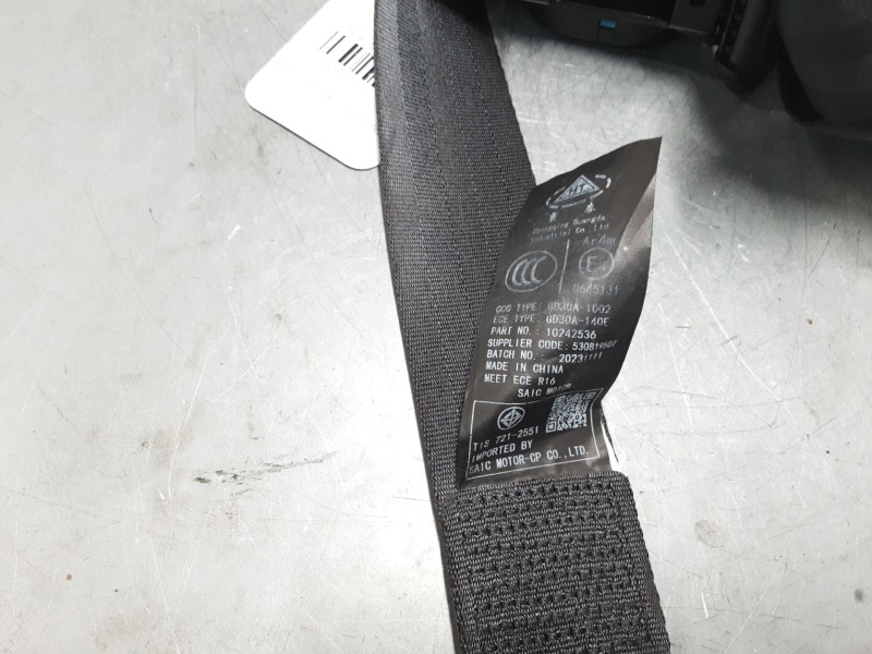 Recambio de cinturon seguridad trasero central para mg zs suv (azs1) 1.0 t-gdi referencia OEM IAM 10242536  