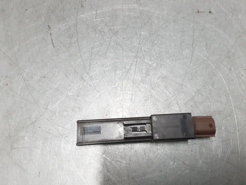 Recambio de antena clausor para mg zs suv (azs1) 1.0 t-gdi referencia OEM IAM 10284951  