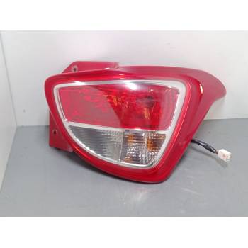 PILOTO TRASERO DERECHO 92402B9000 