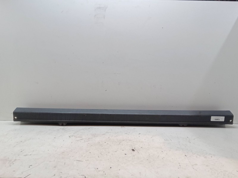 Recambio de paragolpes trasero para peugeot boxer autobús 3.0 hdi 160 referencia OEM IAM   