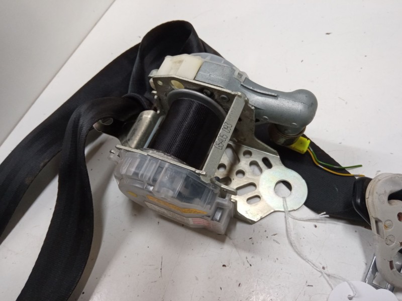 Recambio de cinturon seguridad delantero derecho para nissan micra iii (k12) 1.2 16v referencia OEM IAM   