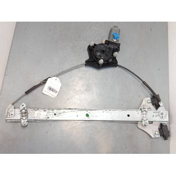 ELEVALUNAS ELECTRICO DELANTERO DERECHO 82460B4000 