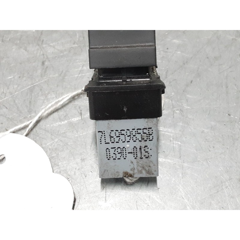 Recambio de mando elevalunas trasero izquierdo para seat altea xl (5p5, 5p8) 1.4 tsi referencia OEM IAM   