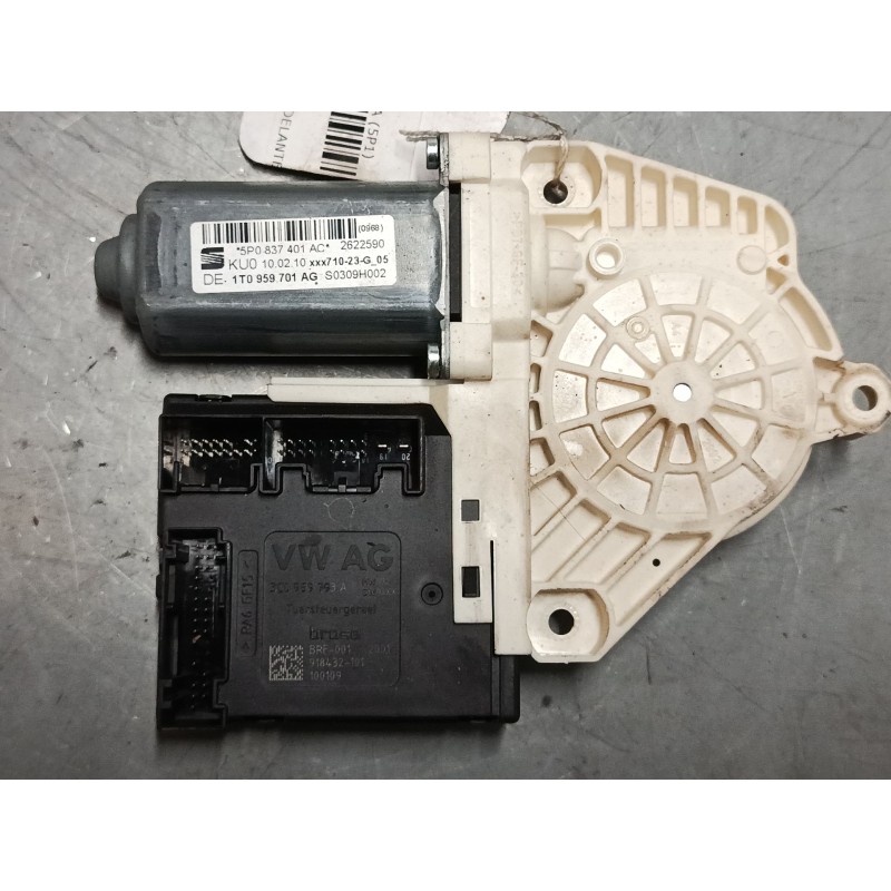 Recambio de motor elevaluna delantero izquierdo para seat altea xl (5p5, 5p8) 1.4 tsi referencia OEM IAM 3C0959793A  