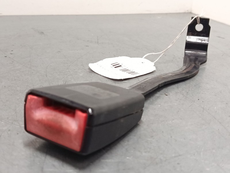 Recambio de anclaje cinturon delantero derecho para seat altea xl (5p5, 5p8) 1.4 tsi referencia OEM IAM   