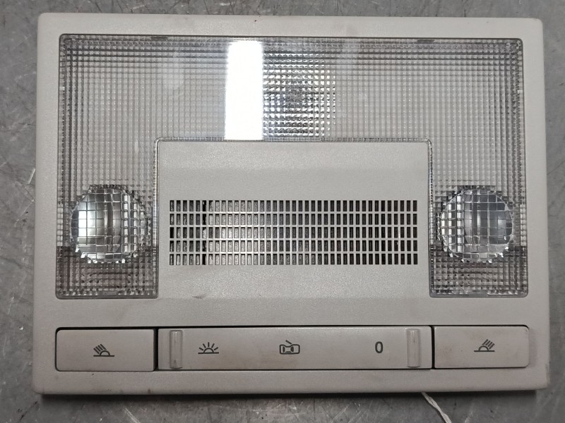 Recambio de luz interior delantera para seat altea xl (5p5, 5p8) 1.4 tsi referencia OEM IAM 5P0947105E  