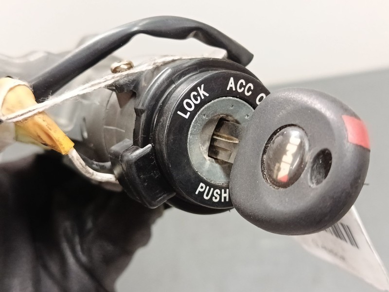 Recambio de clausor para hyundai accent iii (mc) 1.4 gl referencia OEM IAM   