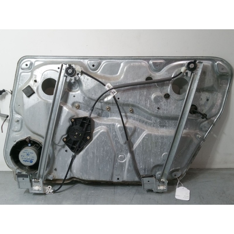 Recambio de elevalunas electrico delantero izquierdo para volkswagen passat b3/b4 (3a2, 35i) 1.9 tdi referencia OEM IAM 3B483775