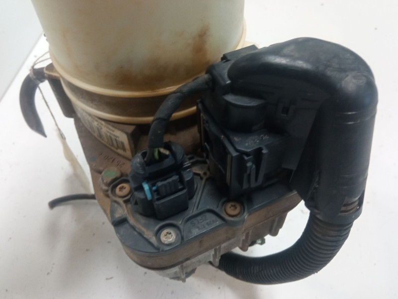 Recambio de bomba servodireccion para opel astra h (a04) 1.9 cdti (l48) referencia OEM IAM   