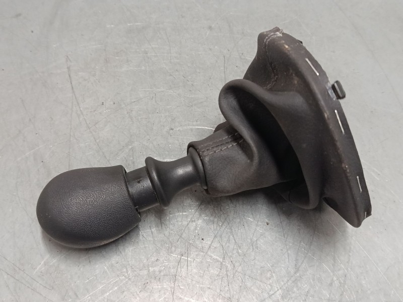 Recambio de pomo palanca cambio para opel vivaro a furgoneta (x83) 2.0 cdti (f7) referencia OEM IAM   