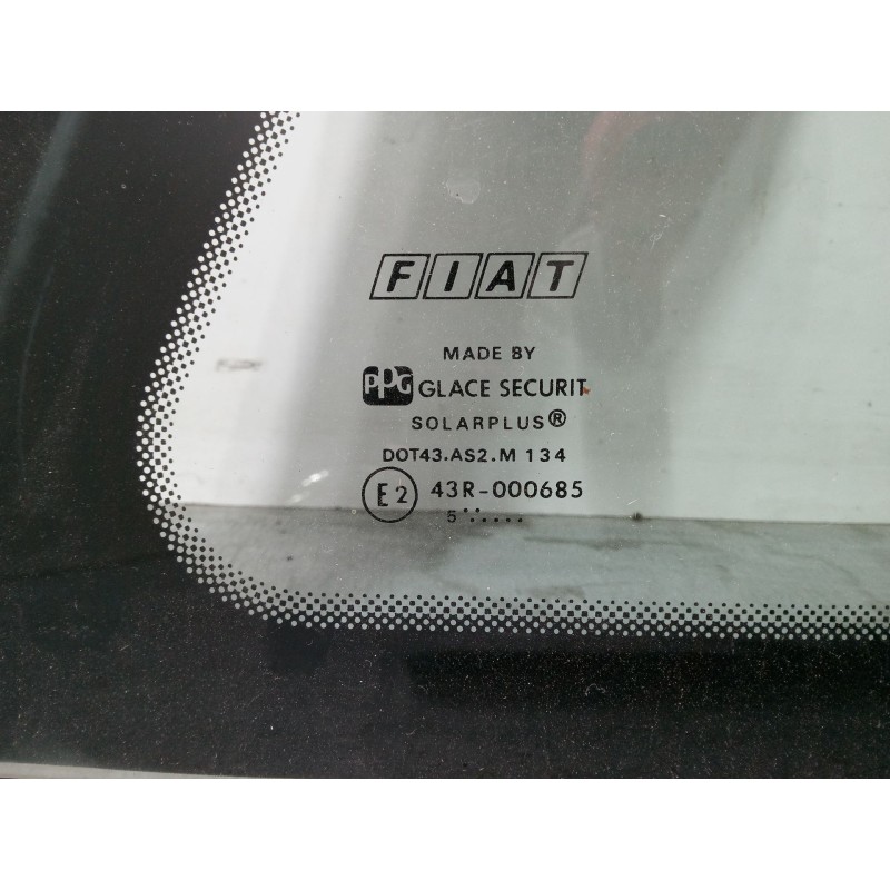 Recambio de luna trasera derecha para fiat punto (176_) 60 1.2 (176ap, 176ar, 176aq, 176bb) referencia OEM IAM   