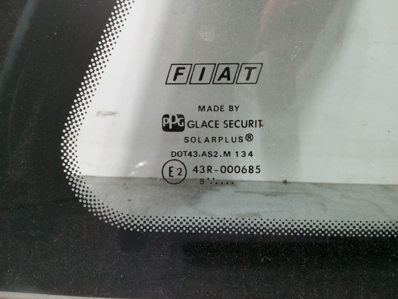 Recambio de luna trasera derecha para fiat punto (176_) 60 1.2 (176ap, 176ar, 176aq, 176bb) referencia OEM IAM   
