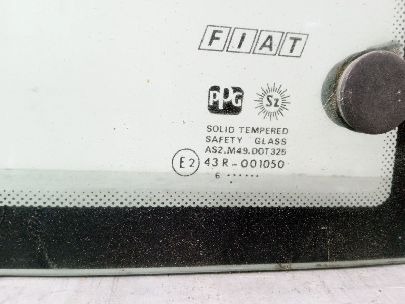 Recambio de luna trasera derecha para fiat cinquecento (170_) 0.9 i.e. s (170af, 170cf) referencia OEM IAM   