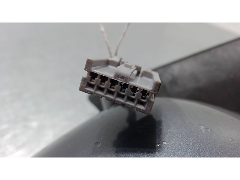 Recambio de retrovisor electrico derecho para nissan almera tino (v10) 1.8 referencia OEM IAM   