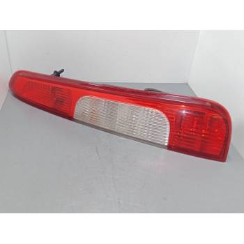 PILOTO TRASERO DERECHO 3M5113A602AA 