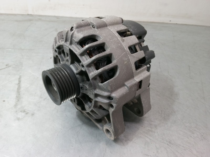 Recambio de alternador para citroën c4 coupé (la_) 1.6 16v referencia OEM IAM 0986049560  