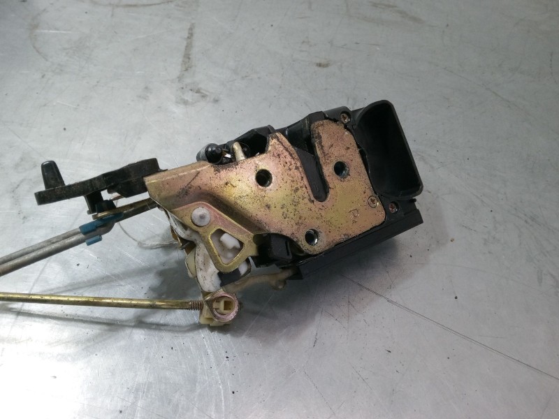 Recambio de cerradura puerta trasera derecha para chevrolet aveo / kalos hatchback (t250, t255) 1.2 referencia OEM IAM   