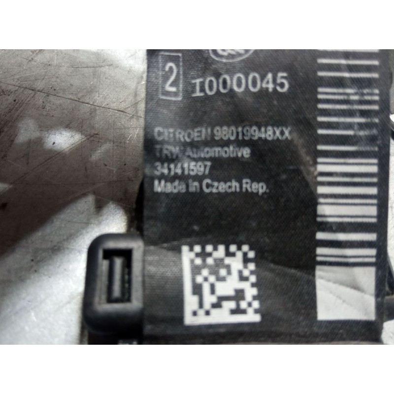 Recambio de cinturon seguridad trasero izquierdo para citroën c3 ii (sc_) 1.0 vti 68 referencia OEM IAM   