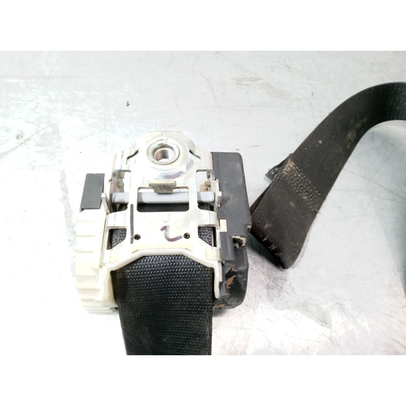 Recambio de cinturon seguridad delantero izquierdo 3p para opel corsa c (x01) 1.2 (f08, f68) referencia OEM IAM   