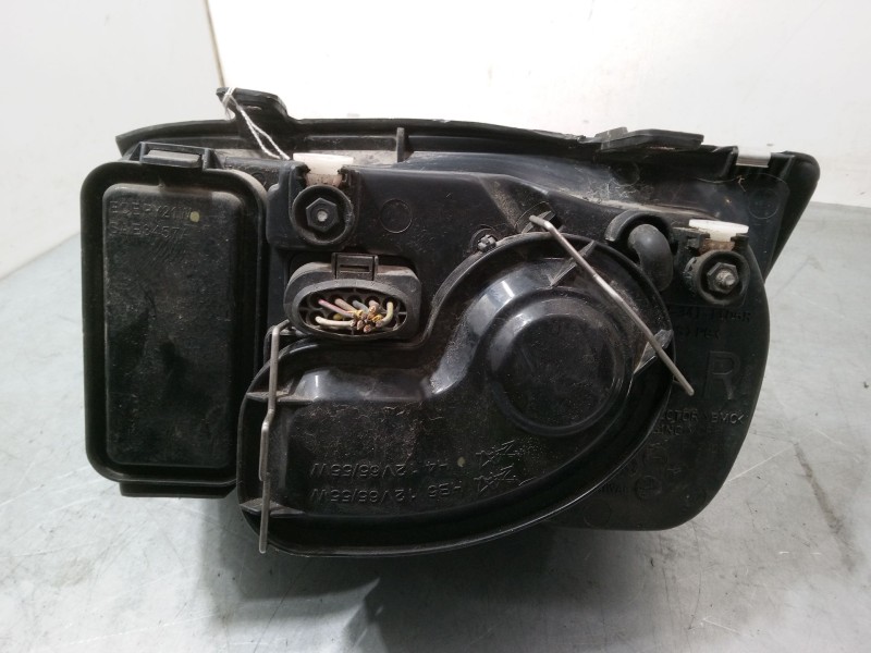 Recambio de faro derecho para volkswagen bora variant (1j6) 1.9 tdi referencia OEM IAM   