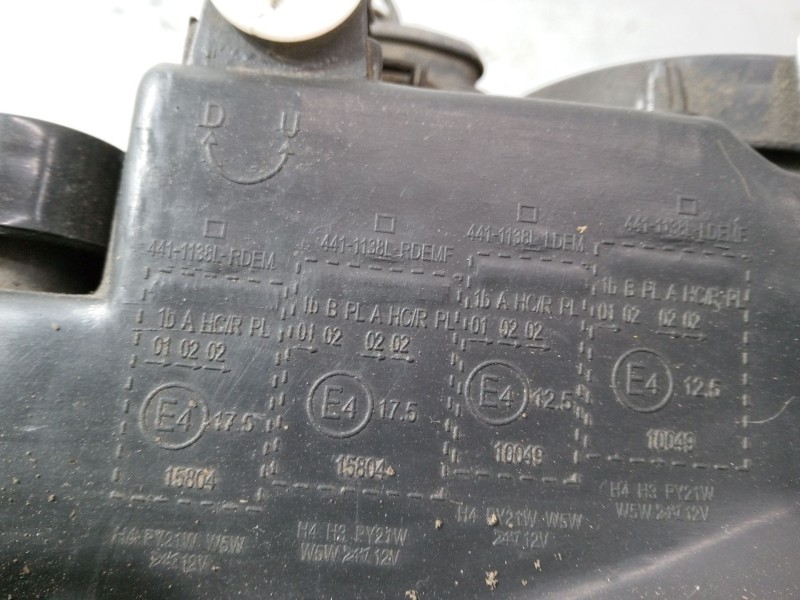 Recambio de faro izquierdo para volkswagen bora variant (1j6) 1.9 tdi referencia OEM IAM   