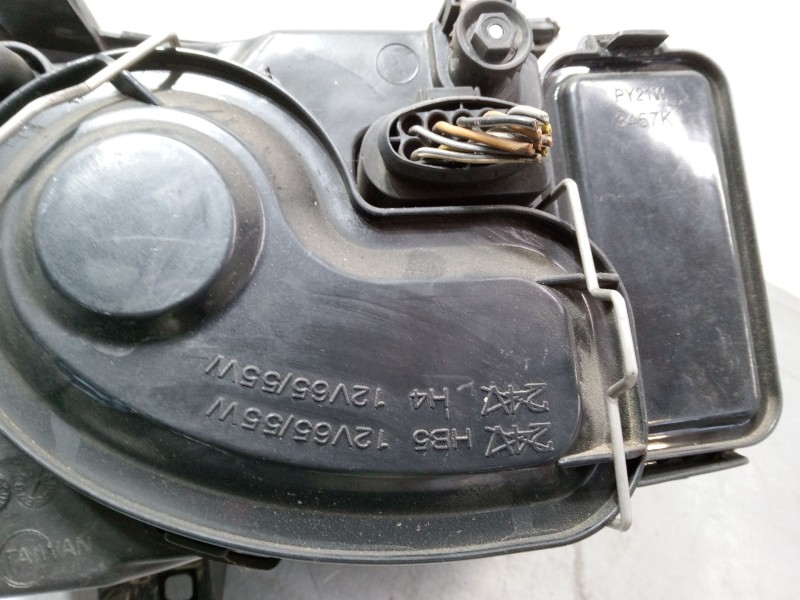 Recambio de faro izquierdo para volkswagen bora variant (1j6) 1.9 tdi referencia OEM IAM   