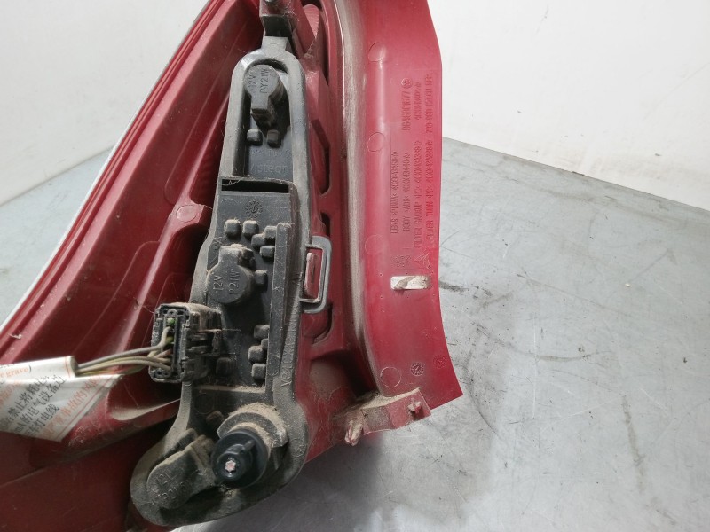 Recambio de piloto trasero derecho para citroën c4 coupé (la_) 1.6 hdi referencia OEM IAM   