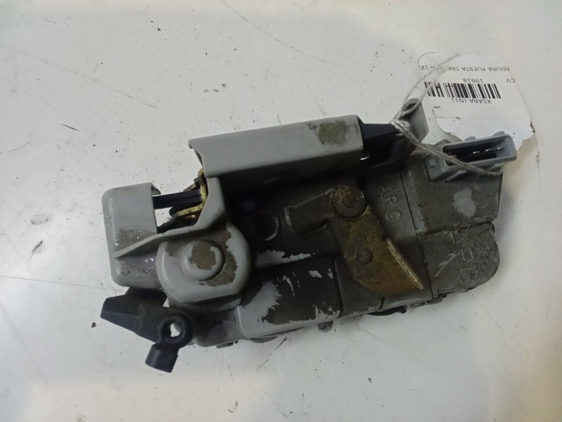 Recambio de cerradura puerta trasera izquierda para citroën xsara (n1) 1.9 td referencia OEM IAM   