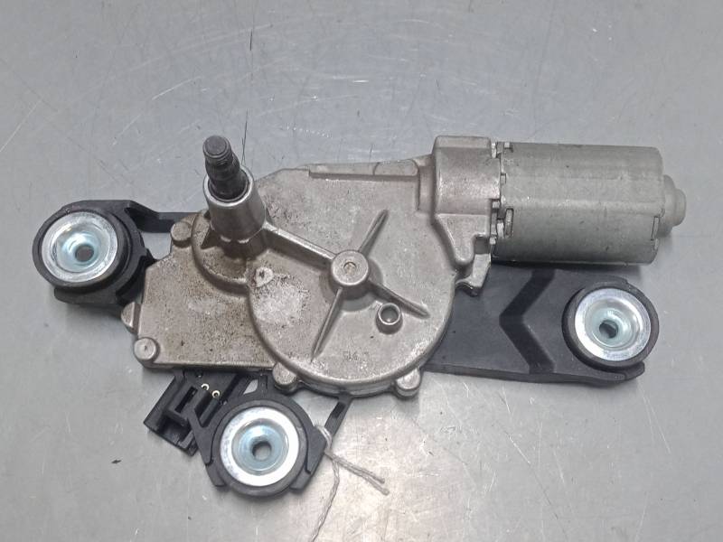 MOTOR LIMPIA DELANTERO 