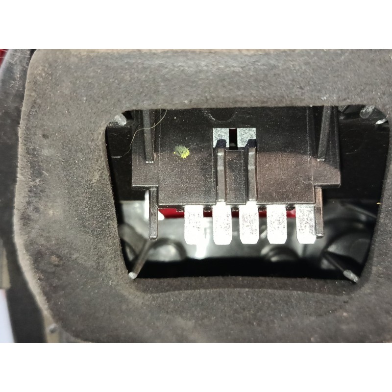 Recambio de piloto trasero derecho para opel corsa d (s07) 1.2 (l08, l68) referencia OEM IAM   