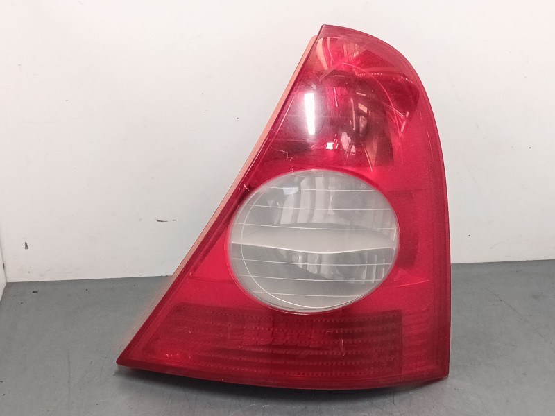 Recambio de piloto trasero derecho para renault clio ii (bb_, cb_) 1.5 dci (b/cb08) referencia OEM IAM   