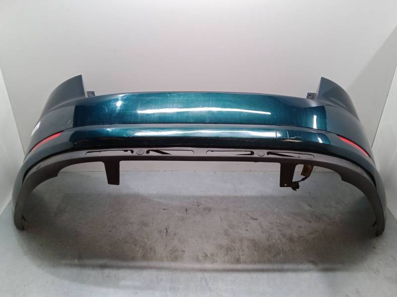 PARAGOLPES TRASERO 