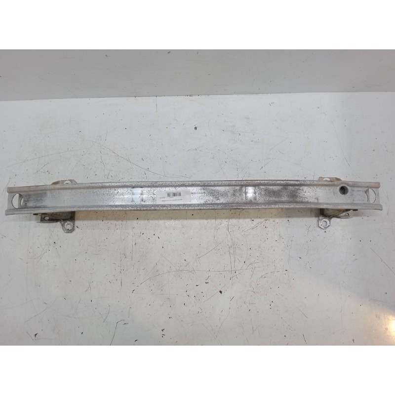 Recambio de refuerzo paragolpes delantero para renault clio iii (br0/1, cr0/1) 1.5 dci (br17, cr17) referencia OEM IAM   