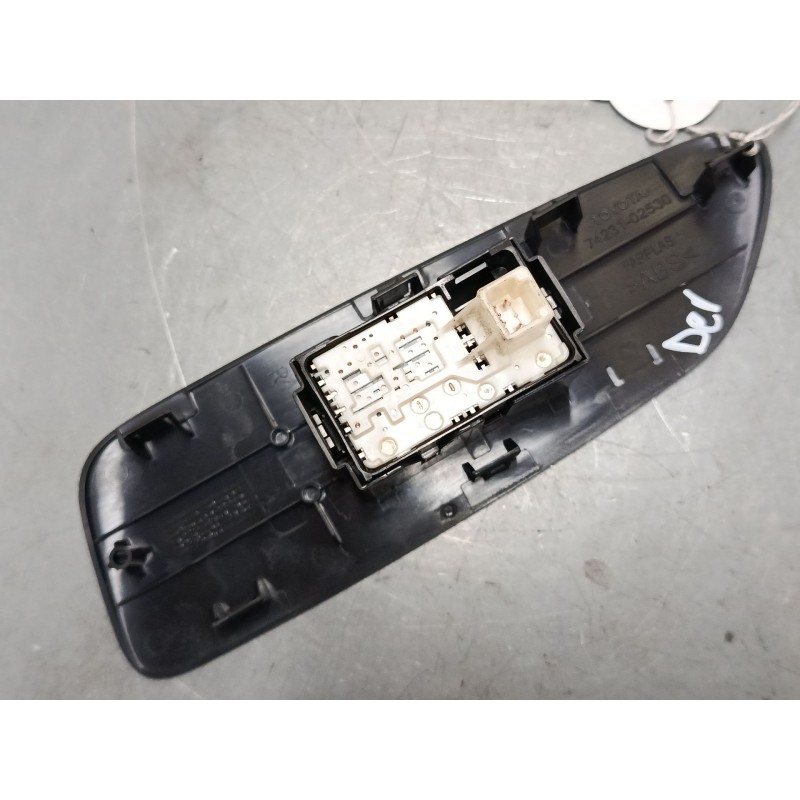 Recambio de mando elevalunas delantero derecho para toyota auris (_e15_) 2.0 d-4d (ade150_) referencia OEM IAM   